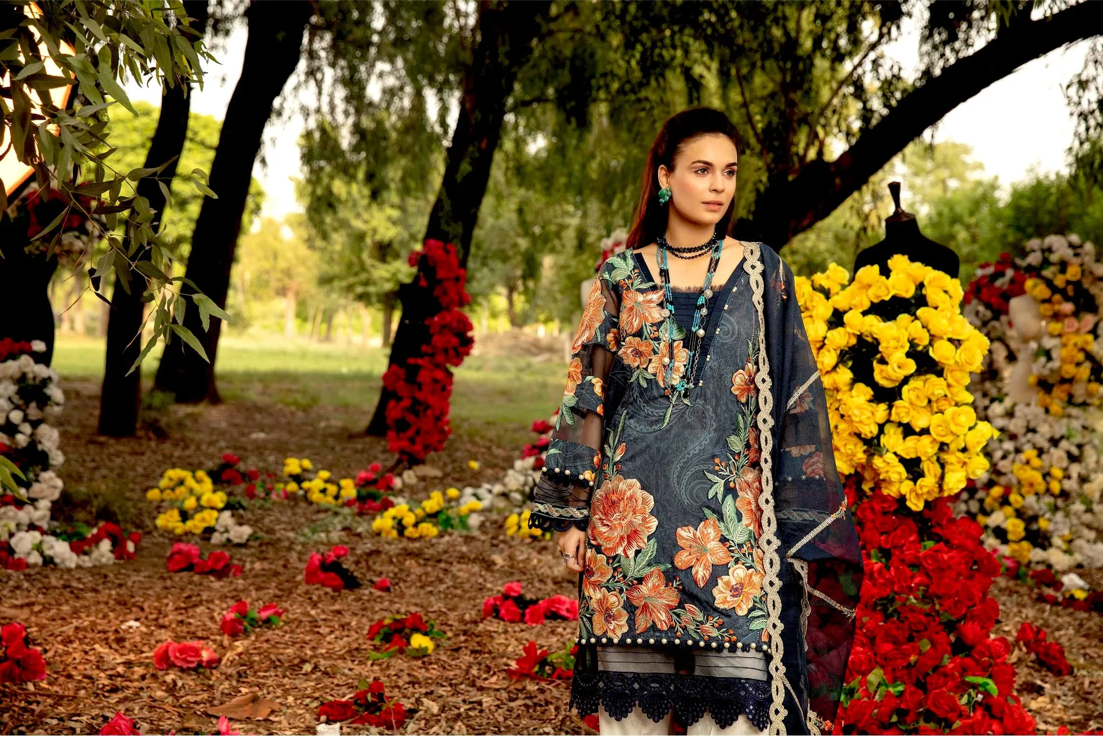 Adan's Libas · La Rose Lawn Collection Chapter 2 – Lady Luxe