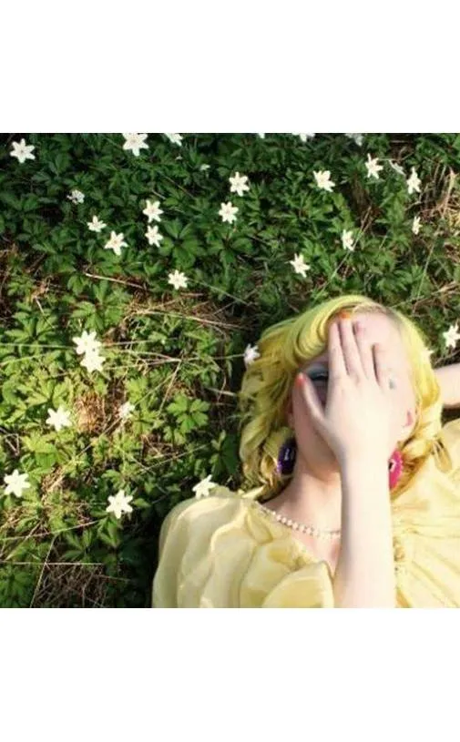 Bright Daffodil Yellow | Hair Colour